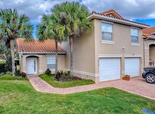 5318 Edgewater Way #10, Oxford, FL 34484