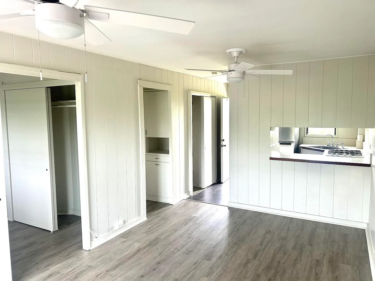 2 bed, 600 sqft, $2,400 — Photo 1