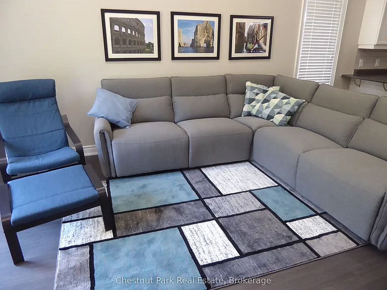 23 Green Briar Dr — Photo 36
