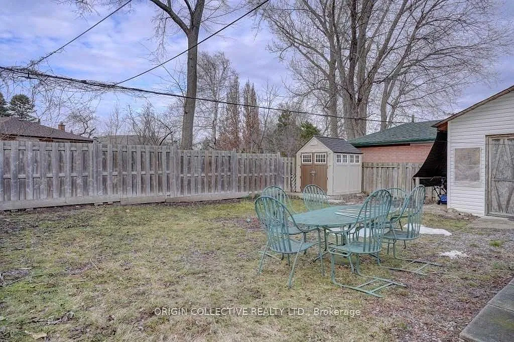 3 bed, $1,899 — Photo 3