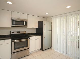 4120 Looking Glass Ln APT 5, Naples, FL 34112