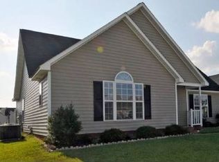 3524 Palmetto Dr, Greenville, NC 27834