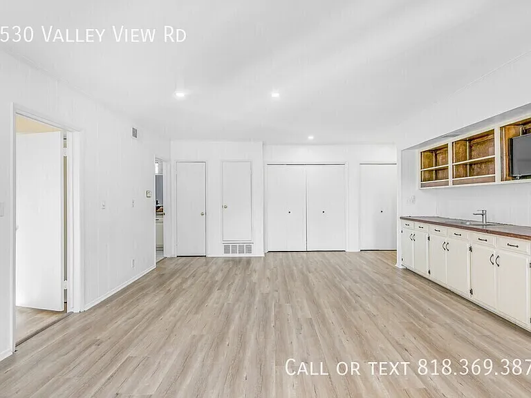 1530 Valley View Rd — Photo 43