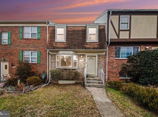 1106 Thomas Jefferson Pl, Fredericksburg, VA 22405