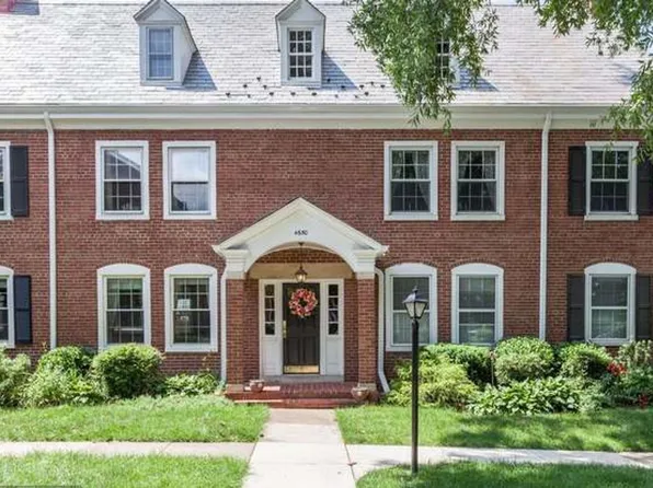 4650 36th St S APT A1, Arlington, VA 22206