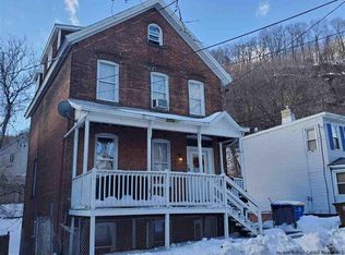 59 Gill St, Kingston, NY 12401