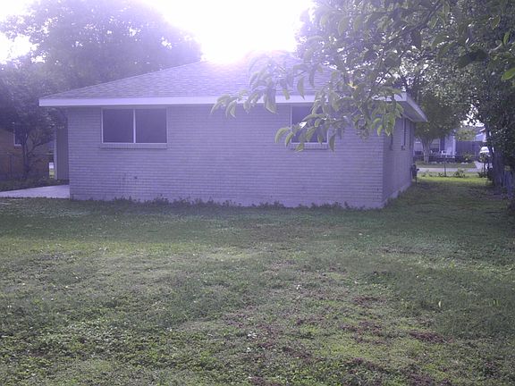 2nd image of 1417 Avenue A