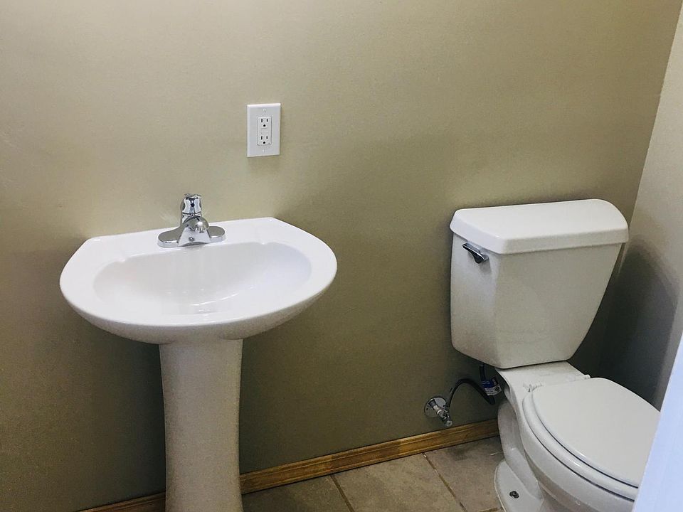 1st image of 3613 Pershing Dr Unit D