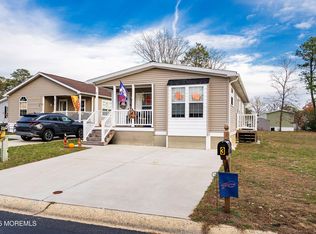 3 Badger Ct, Manchester Township, NJ 08759