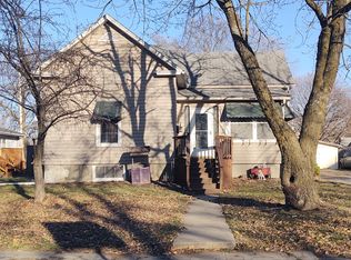 338 N Euclid St, Slater, MO 65349