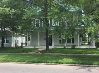 302 W Pine St, Warren, AR 71671