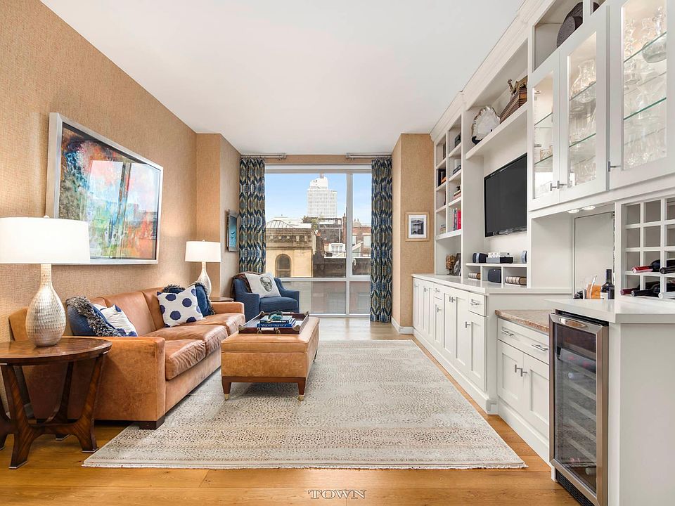 1st image of 311 West Broadway