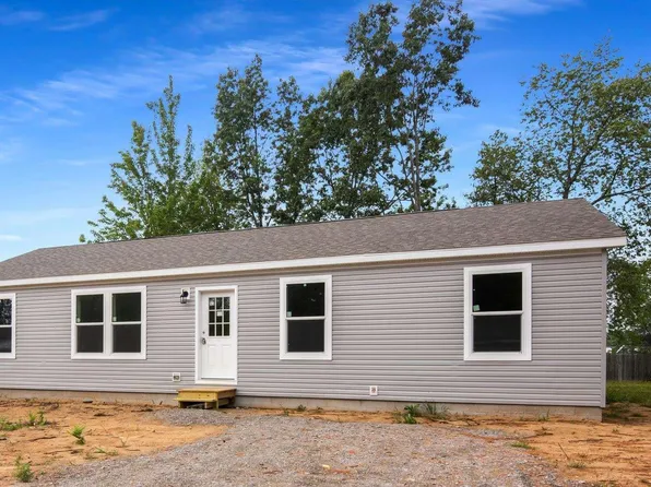 603 Paw Paw St, Kalkaska, MI 49646