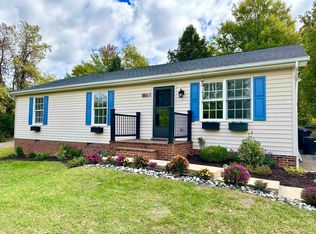 1167 Montgomery Ave, Staunton, VA 24401