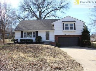 10926 Cherry St, Kansas City, MO 64131