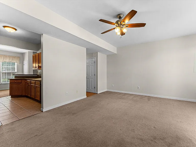 7813 Villa Pl — Photo 18