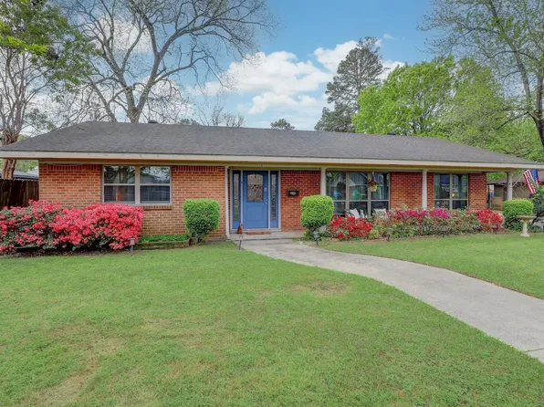 101 Wildwood Dr, Texarkana, TX 75501