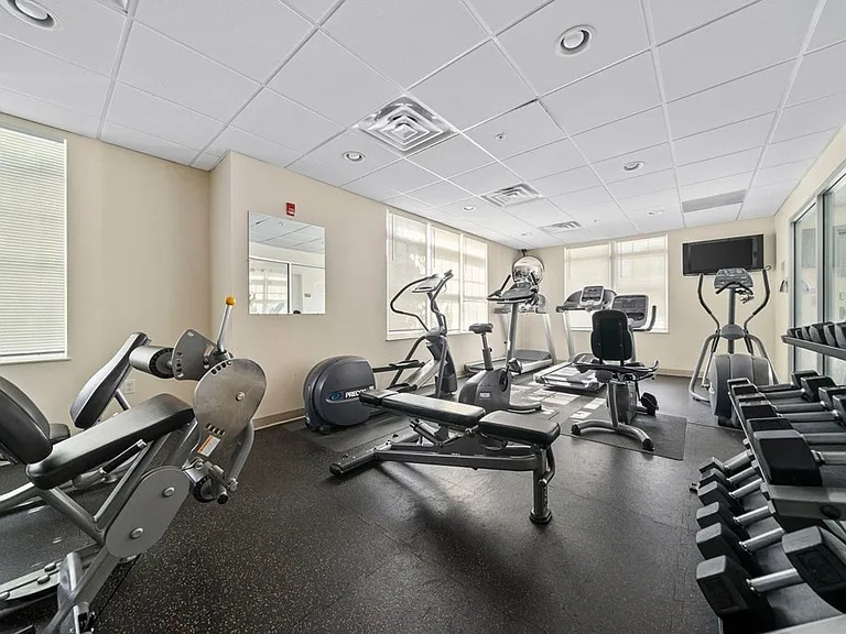614 Pond St #2406 — Photo 14