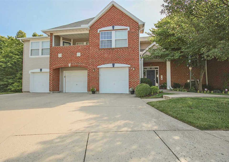 1st image of 160 Langshire Ct