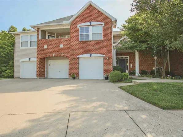 160 Langshire Ct, Florence, KY 41042