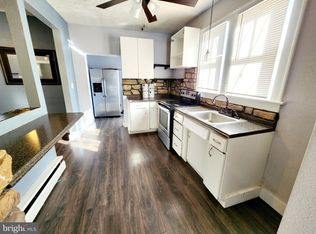 12716 Bowling St, Cumberland, MD 21502