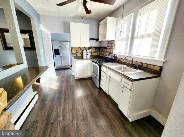 12716 Bowling St, Cumberland, MD 21502