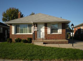 17345 Stricker Ave, Eastpointe, MI 48021