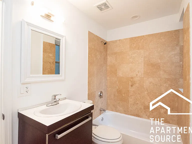 5064 N Winthrop Ave #313 — Photo 6