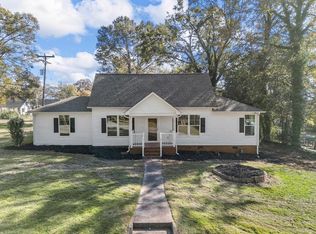 10 A St, Inman, SC 29349