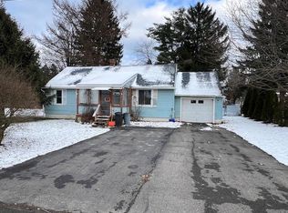 3614 Pleasantview Dr, Cortland, NY 13045