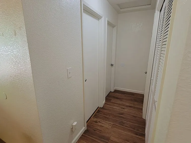 2055 Amanda Way #7 — Photo 12