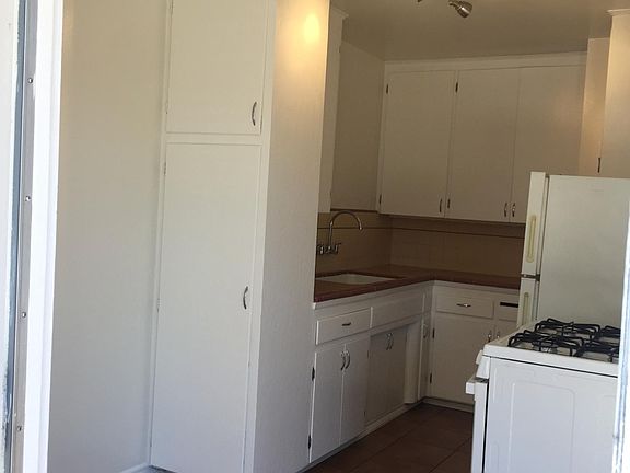 3rd image of 4350 Highland Ave #4350