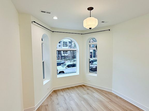 5th image of 2151 W Potomac Ave APT 1