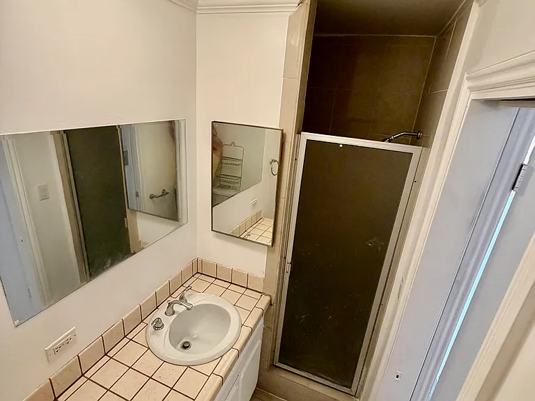 332 Culver Blvd #4B — Photo 24