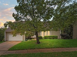 7927 Hallet St, Lenexa, KS 66215