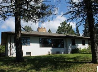 5712 N Shore Dr, Duluth, MN 55804