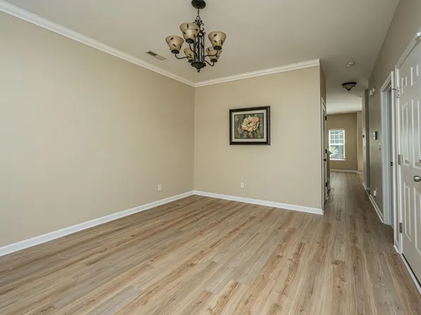 209 Grand Oaks Dr, Ladson, SC 29456