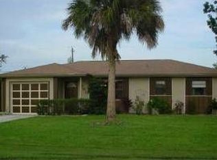 1761 SE Clearmont St, Port Saint Lucie, FL 34983