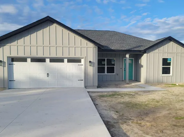 665 NE Bailey St, Lake City, FL 32055