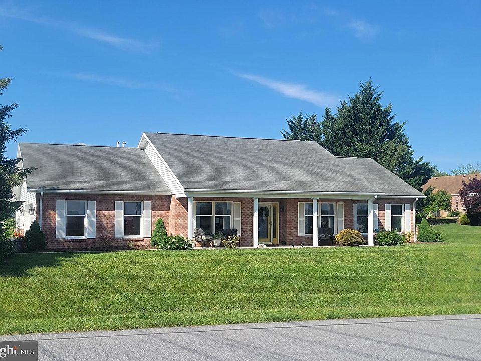 1st image of 1222 S Pointe Dr