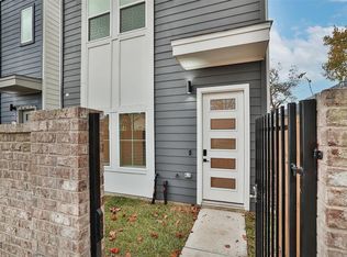 308 Neyland St, Houston, TX 77022