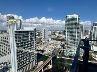 88 SW 7th St APT 3012, Miami, FL 33131