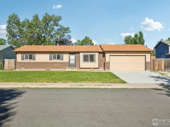 217 Blossom Dr, Loveland, CO 80537