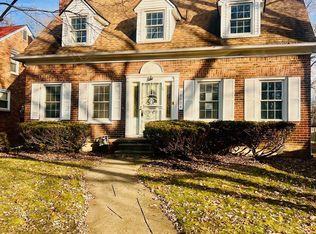 16524 Sunderland Rd, Detroit, MI 48219