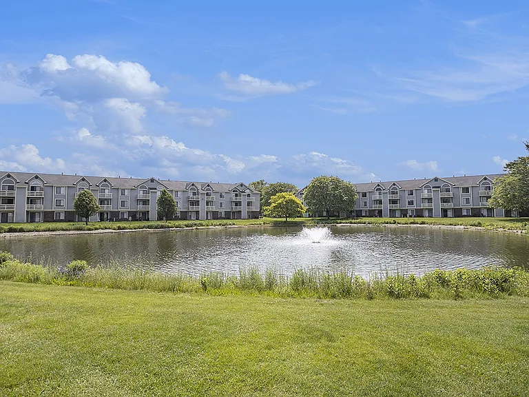 Pine Knoll Apartments — Photo 51