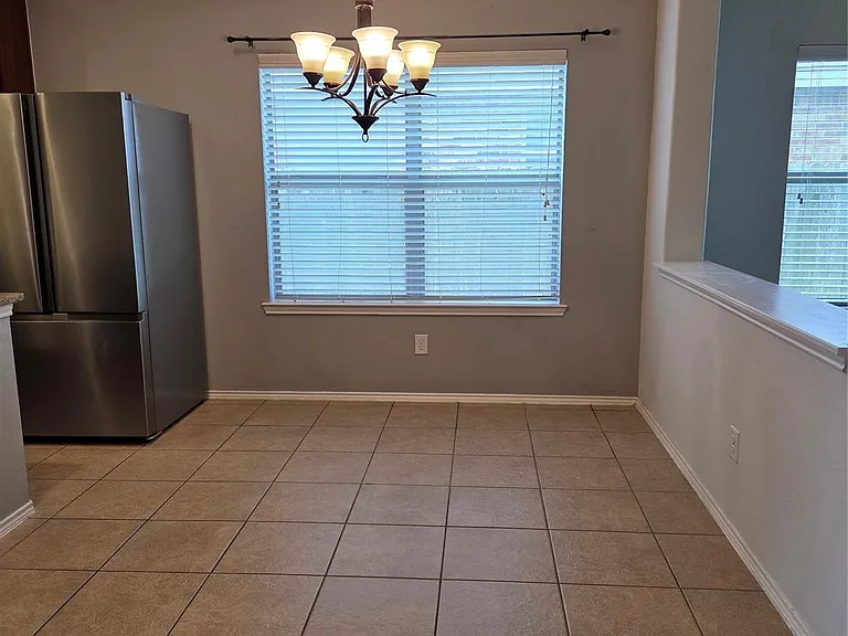 219 Golden Grain Dr — Photo 8
