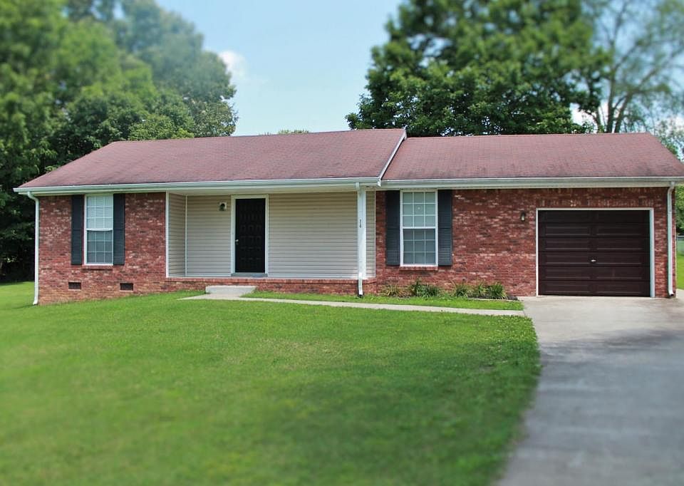 1st image of 310 Blaine Ct