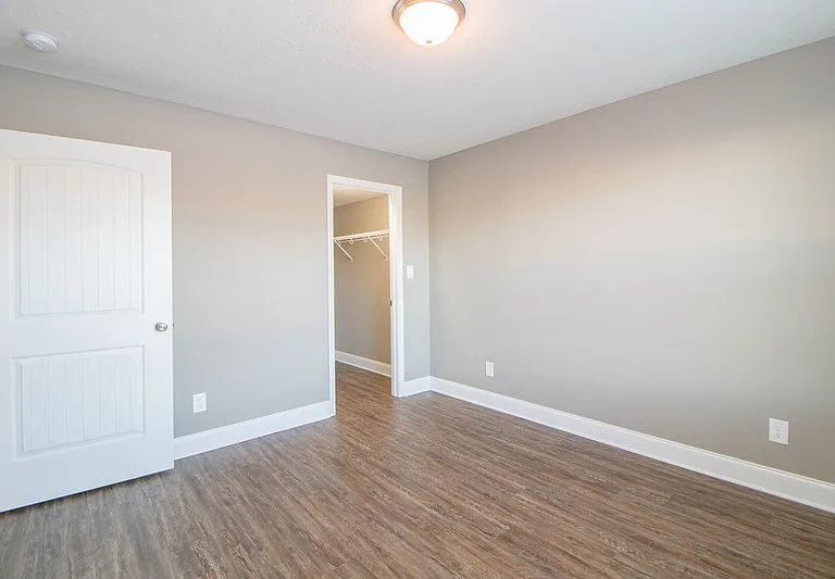325F Landrum Pl — Photo 3
