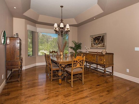 5th image of 1483 Creekview