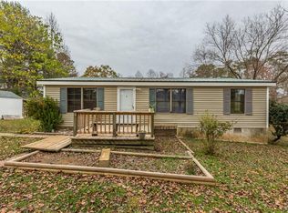 1217 Love Rd, Pilot Mountain, NC 27041